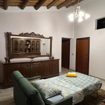 끼아라몬떼굴피 Casa Di Mirto B&B 외부 사진